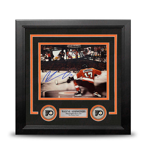 Wayne Simmonds Philadelphia Flyers Autographed 8x10 Framed Collage Photo JSA PSA