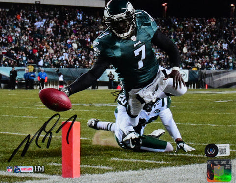 Michael Vick Autographed Eagles 8x10 TD Photo- Beckett W Hologram *Black