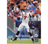 Michael Vick Signed Falcon Unframed 8x10 NFL Photo #1-Ball Released From Hand