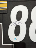 FRAMED PITTSBURGH STEELERS PAT FREIERMUTH AUTOGRAPHED SIGNED JERSEY BECKETT HOLO