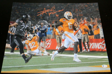 ALVIN KAMARA AUTOGRAPHED SIGNED TENNESSEE VOLUNTEERS 16x20 PHOTO BECKETT