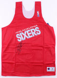 Jerry Stackhouse Signed Philadelphia 76ers Practice Champion Jersey /Score Board