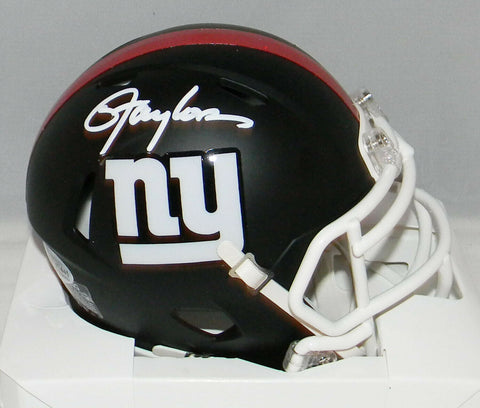 LAWRENCE TAYLOR AUTOGRAPHED SIGNED NEW YORK GIANTS BLACK MINI HELMET BECKETT