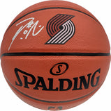 DAMIAN LILLARD AUTOGRAPHED LOGO BASKETBALL TRAIL BLAZERS BECKETT 195279