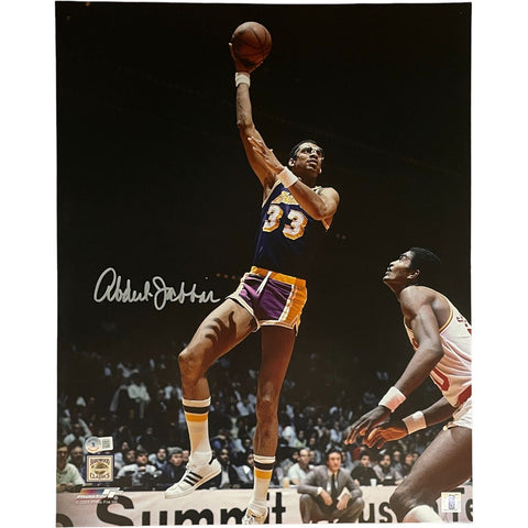 Kareem Abdul-Jabbar Autographed Los Angeles Lakers 16x20 Photo Beckett 46516