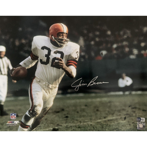 Jim Brown Autographed/Signed Cleveland Browns 16x20 Photo Beckett 48945