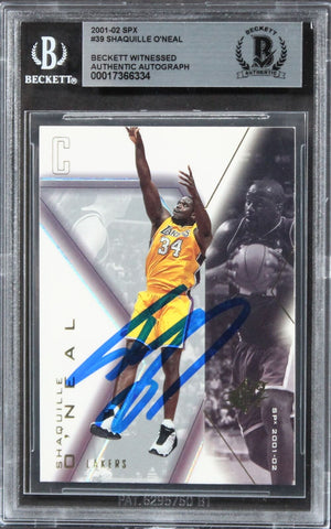 Lakers Shaquille O'Neal Authentic Signed 2001 SPX #39 Card BAS Slabbed