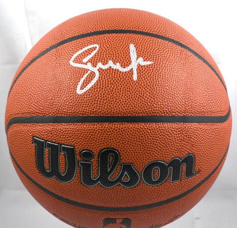 Steve Nash Autographed Official NBA Wilson Basketball - Beckett W Holo *Silver