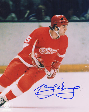 Marcel Dionne Signed Detroit Red Wings Action 8x10 Photo - (SCHWARTZ COA)