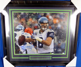 Matt Hasselbeck Autographed Framed 16x20 Photo Seattle Seahawks MCS Holo #48264