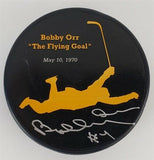 Bobby Orr Signed Boston Bruins Flying Goal Logo Hockey Puck (Bobby Orr GNR COA)