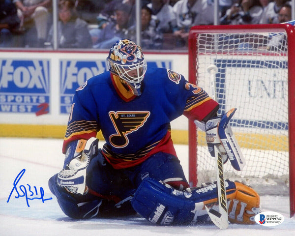 Grant Fuhr Autographed/Signed Edmonton Oilers 8x10 Photo Beckett 35645