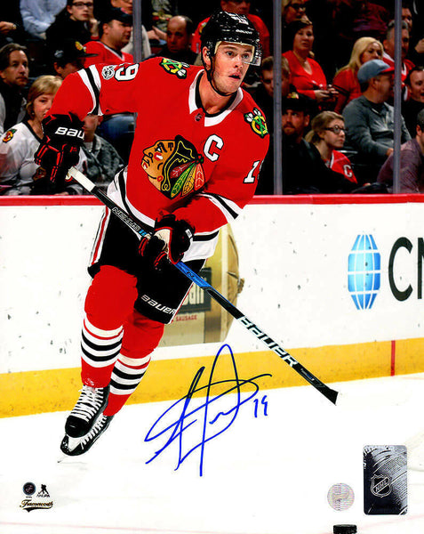 Jonathan Toews Signed Chicago Blackhawks Action 8x10 Photo - Frameworth