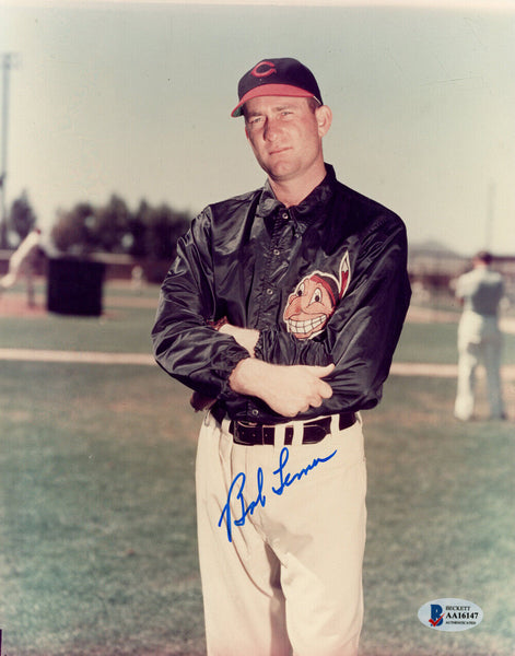 Bob Lemon Autographed/Signed Cleveland Indians 8x10 Photo Beckett 48189