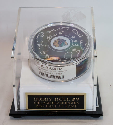 Bobby Hull Chicago Blackhawks Autographed 3 inscription Puck (with Case)