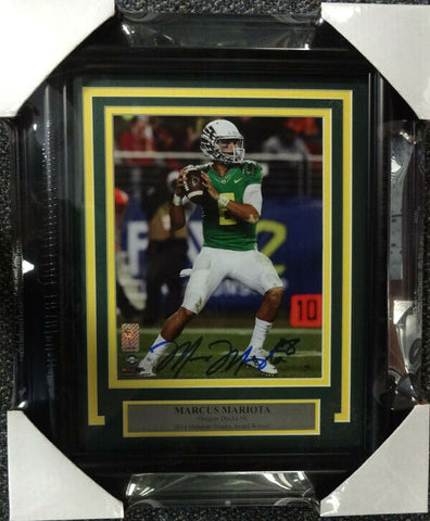 MARCUS MARIOTA AUTOGRAPHED SIGNED FRAMED 8X10 PHOTO OREGON DUCKS MM HOLO 89820