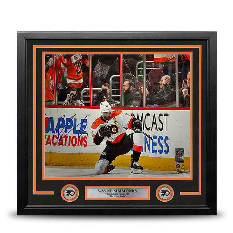 Wayne Simmonds Goal Philadelphia Flyers Autographed 16x20 Framed Photo JSA PSA