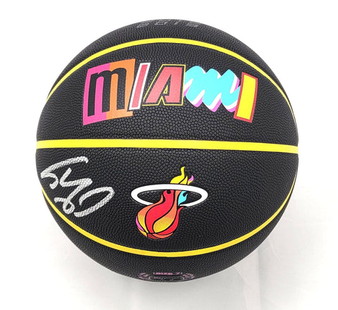 Shaquille O'Neal Autographed Miami Heat Wilson City Edition Basketball Beckett