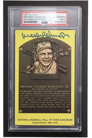 Brooks Robinson Signed Hall of Fame Plaque Card (PSA Encapsulated) Orioles 3.B.