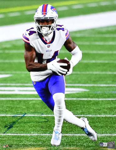 Stefon Diggs Autographed Buffalo Bills 16x20 Running Photo-Beckett W Holo *Blue