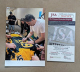 FRAMED PITTSBURGH PENGUINS JAROMIR JAGR AUTOGRAPHED SIGNED JERSEY JSA COA