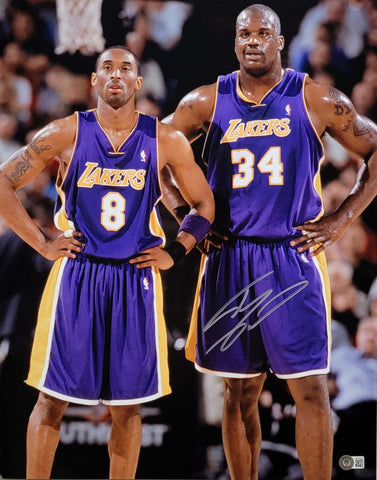 Shaquille O'Neal with Kobe Bryant Signed Los Angeles Lakers 16x20 Photo Beckett