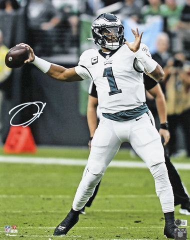 Eagles Jalen Hurts Authentic Signed 16x20 Photo Autographed BAS #BN06154