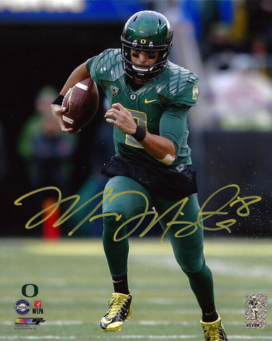 MARCUS MARIOTA AUTOGRAPHED SIGNED 8X10 PHOTO OREGON DUCKS MM HOLO STOCK #96551