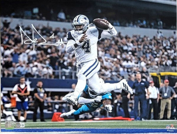 Dak Prescott Autographed Dallas Cowboys 16x20 Photo Beckett Witnessed