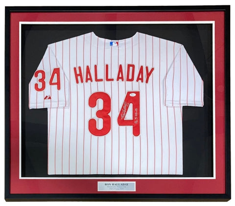 Roy Halladay Philadelphia Signed Framed White Pinstripe Jersey PG 5-29-10 JSA