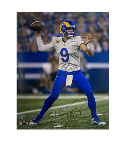 MATTHEW STAFFORD Autographed Los Angeles Rams 16" x 20" Passing Photo FANATICS