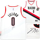 TRAILBLAZERS DAMIAN LILLARD AUTOGRAPHED WHITE FANATICS JERSEY L BECKETT 214826