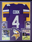 FRAMED MINNESOTA VIKINGS DALVIN COOK AUTOGRAPHED SIGNED JERSEY BECKETT HOLO