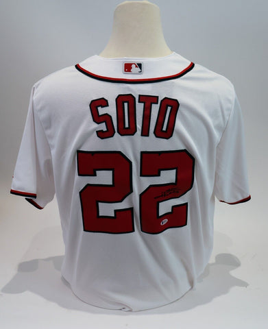 Juan Soto Washington Nationals Autographed Majestic Jersey Beckett COA