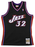 Jazz Karl Malone Signed 1998-99 Black Mitchell & Ness Swingman Jersey BAS Wit