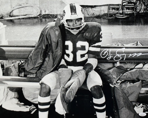 O. J. Simpson Signed Buffalo Bills 16x20 On Bench B/W Photo - JSA W *White