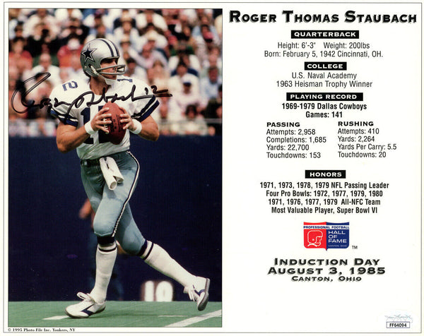 Roger Staubach Autographed Dallas Cowboys 8x10 Photo Stat Card JSA 48310