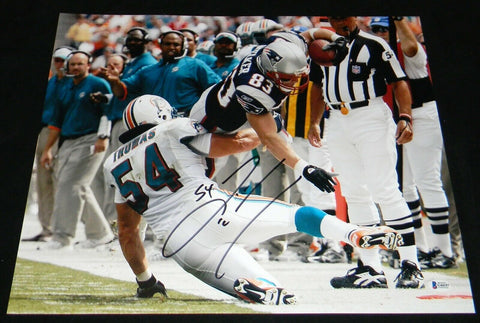 ZACH THOMAS AUTOGRAPHED SIGNED MIAMI DOLPHINS VS PATRIOTS 16x20 PHOTO BECKETT