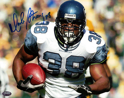 MACK STRONG AUTOGRAPHED SIGNED 8X10 PHOTO SEATTLE SEAHAWKS MCS HOLO 97726