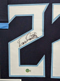 FRAMED TENNESSEE TITANS DERRICK HENRY AUTOGRAPHED SIGNED JERSEY BECKETT HOLO