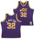 Jazz Karl Malone Signed 1991-92 Purple Mitchell & Ness Swingman Jersey BAS Wit