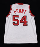 Horace Grant Signed Chicago Bulls White Jersey (OKAuthentics) 4xNBA Champion P.F