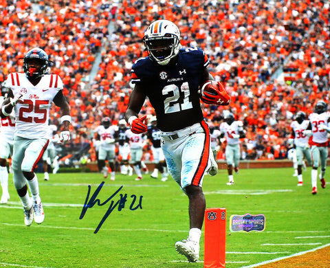 Kerryon Johnson Signed Auburn Tigers Unframed 8x10 NCAA Photo - Horizontal