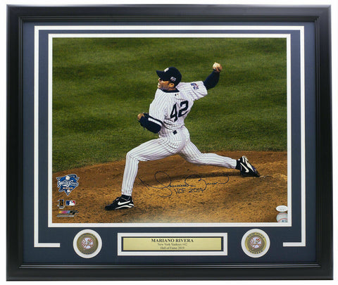 Mariano Rivera Signed Framed Yankees 16x20 Photo HOF 2019 JSA