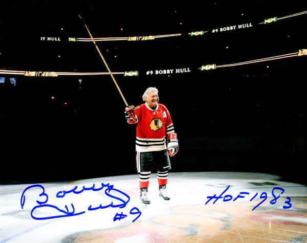 BOBBY HULL Signed Blackhawks On Center Ice 8x10 Photo w/HOF 1983 - SCHWARTZ