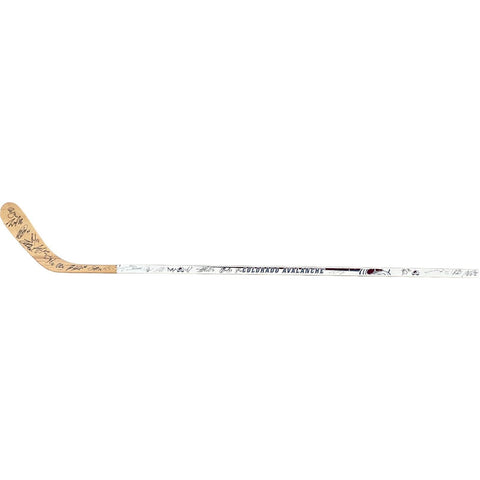 Colorado Avalanche '16-'17 Team Signed Hockey Stick Beckett 45955