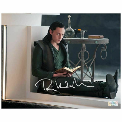 Tom Hiddleston Autographed Thor: The Dark World Loki Captured 8x10 Photo