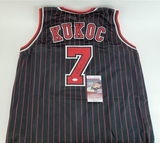 Toni Kukoc Signed Chicago Bulls Jersey (JSA COA) 3xNBA Champion (1996-1998)