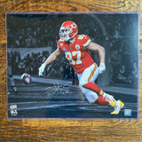 Travis Kelce Autographed Signed Kansas City Chiefs 16x20 Photo Beckett