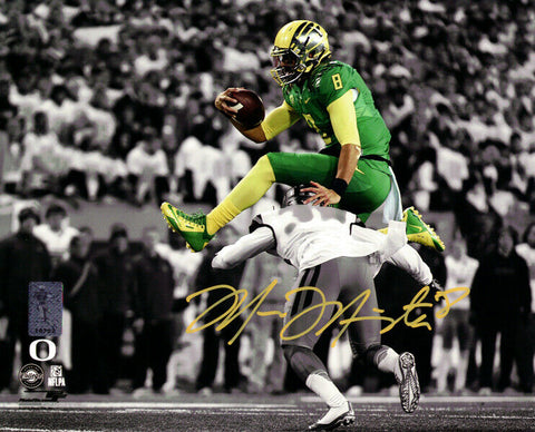 MARCUS MARIOTA AUTOGRAPHED SIGNED 8X10 PHOTO OREGON DUCKS MM HOLO STOCK #89179